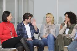 Selbsthilfegruppe finden und teilnehmen